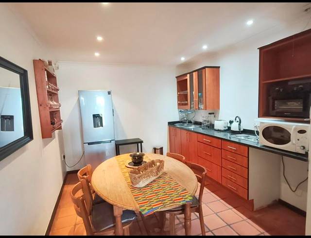 1 BEDROOM PROPERTY TO RENT IN SONSTRAAL